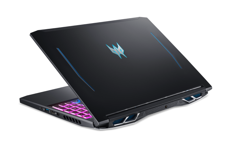 Acer Predator Helios 300 - PH315-54-74M4